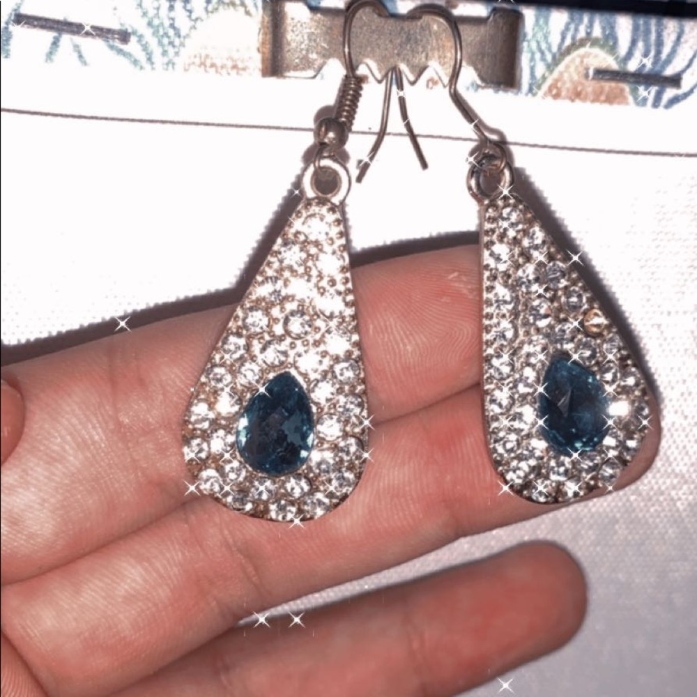 Earings